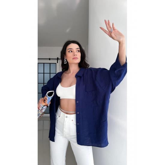 Cămașă de damă cu buzunar supradimensionat, cu umăr în jos
