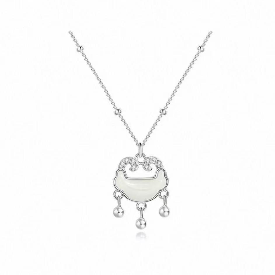

Gold-Plated Sterling Silver Necklace with Natural Hetian Jade Safety Lock - Chinese Style Sweater Chain for a High-End Look