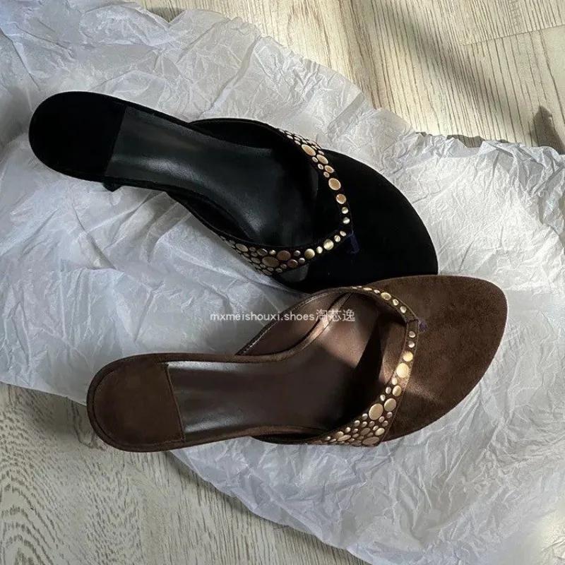 New Women's Slippers Toe Clip Thin Heels Pointed Toe Flannel Flip Flops Dress Leisure Fashion All-match Dots Zapatillas De Mujer