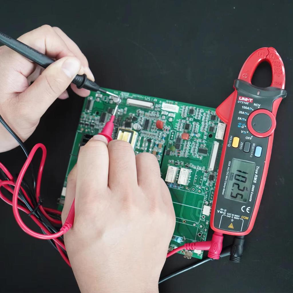 UNI-T Clamp Meter UT202+ UT202A UT204+ Plus Digital Tester Professional Voltmeter Pliers Ammeter Electric Multitester
