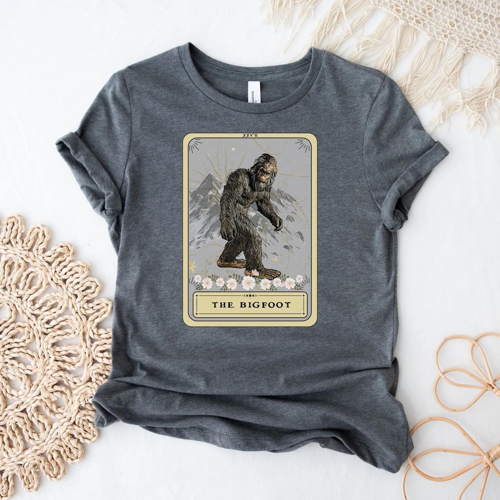 Bigfoot Tarot Card Shirt M