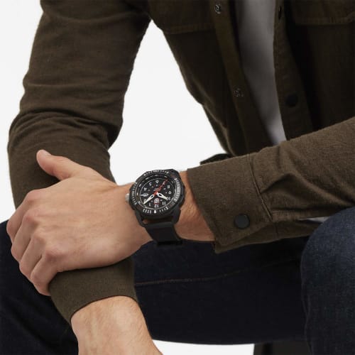 Luminox LAND Series Luminox 1001 Men's Watch