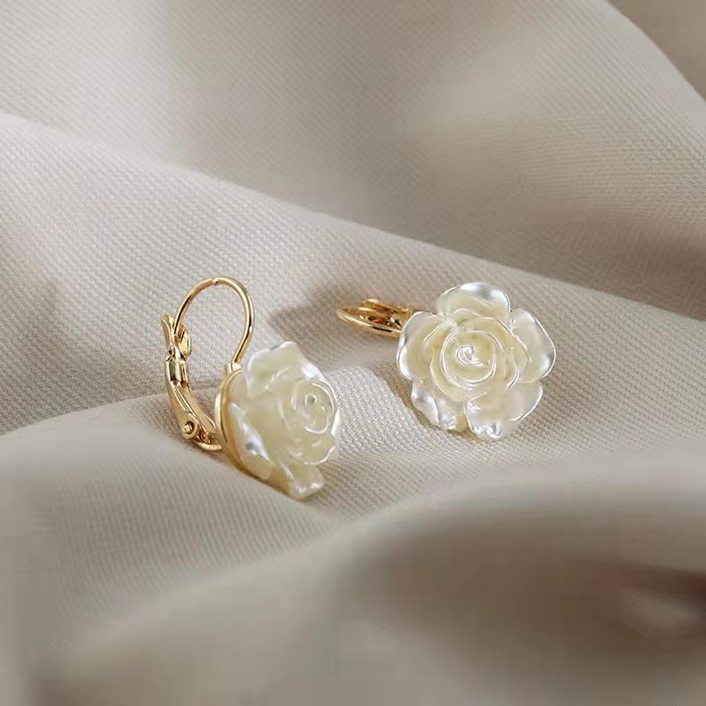 Chic Camellia Hoop Earring Pearl-Floral Studs Earring Statement Dangle Drop Wedding Earrings For Women Statement Jewelry