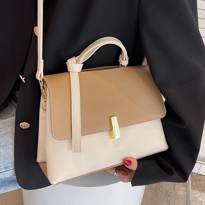 This Year's Popular Women's Bags, New Versatile Summer Shoulder Messenger Bags, Popular Textured Portable Small Square Bags