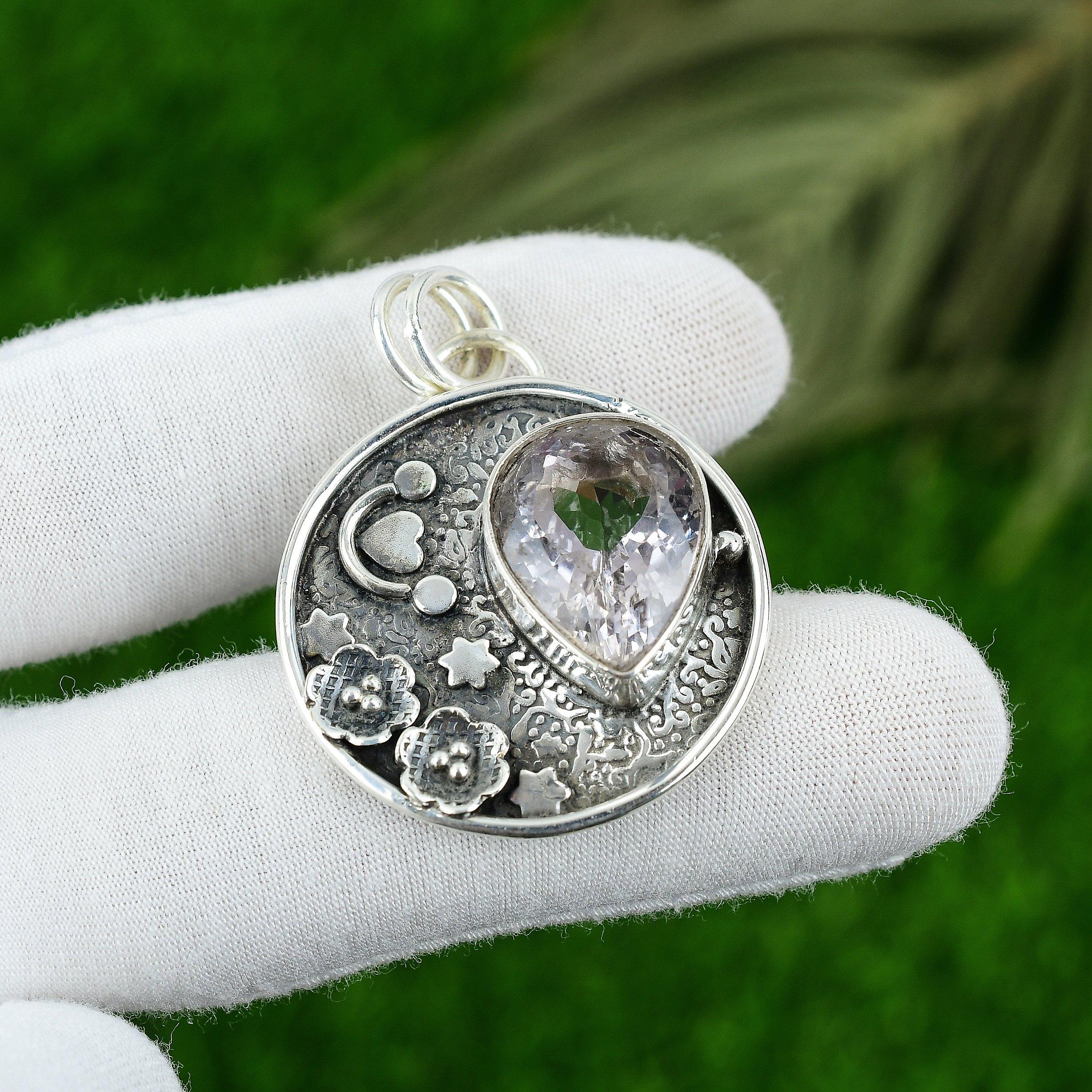 

Birthday Gift For Her Natural White Topaz Gemstone Pendant 925 Sterling Silver