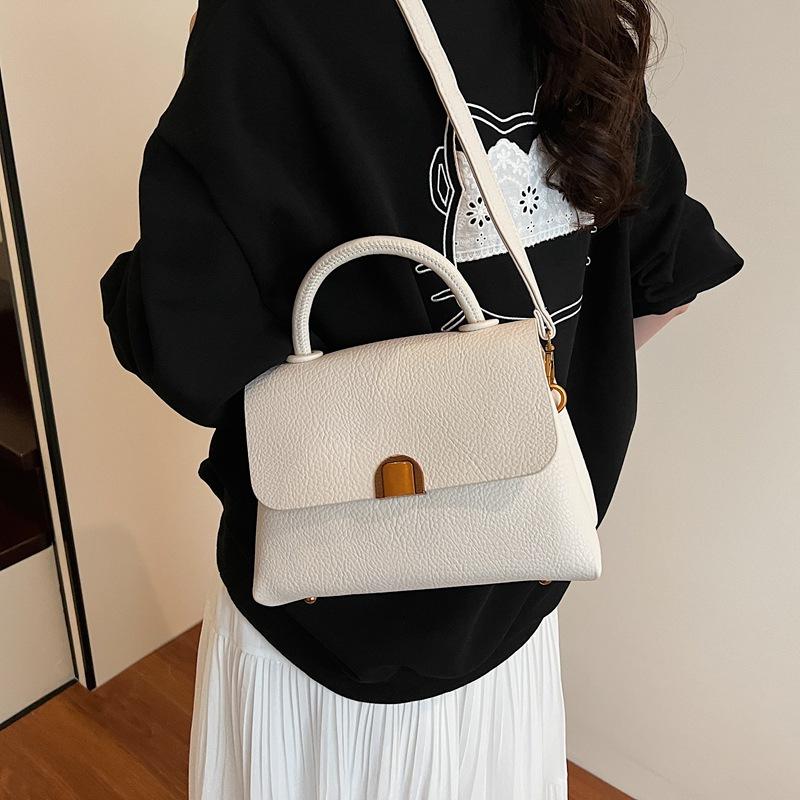 Simple handbag casual small square bag 2025 summer new fashion shoulder bag temperament commuter bag foreign style messenger bag