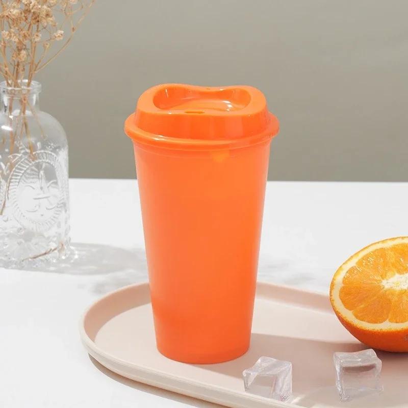 

475 мл 16 унций Цветной многоразовый пластиковый стакан с трубочкой Большой вместимости Герметичный дорожный тамблер для кофе смузи дома вечеринки по случаю дня рождения 475ml оранжевый