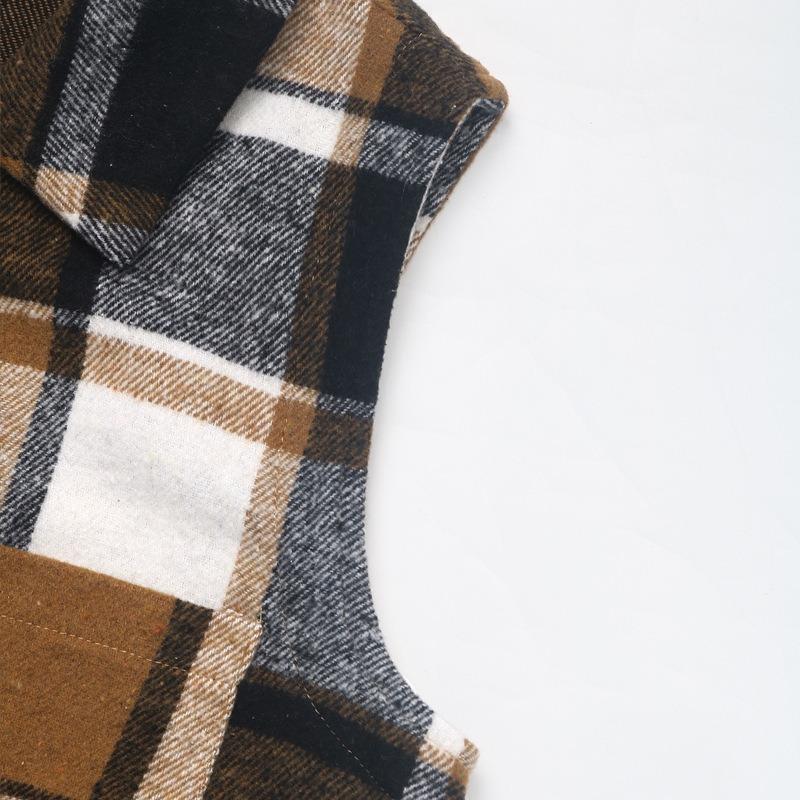 VEZFAA Women's Fashion Casual Plaid Print Autumn Winter Sleeveless POLO Neck Jackets & Coats