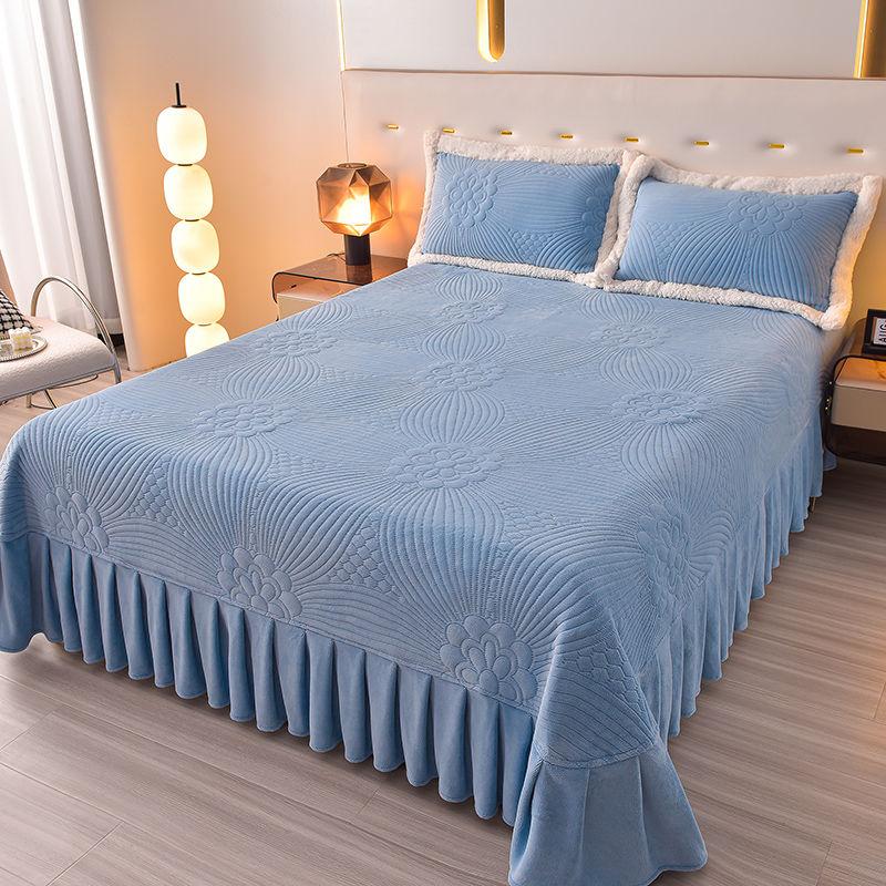 Milk Velvet Bed Cover Plush and Thickened Winter Bed Sheet Warm and Cotton Anti Slip Suitable for Two People