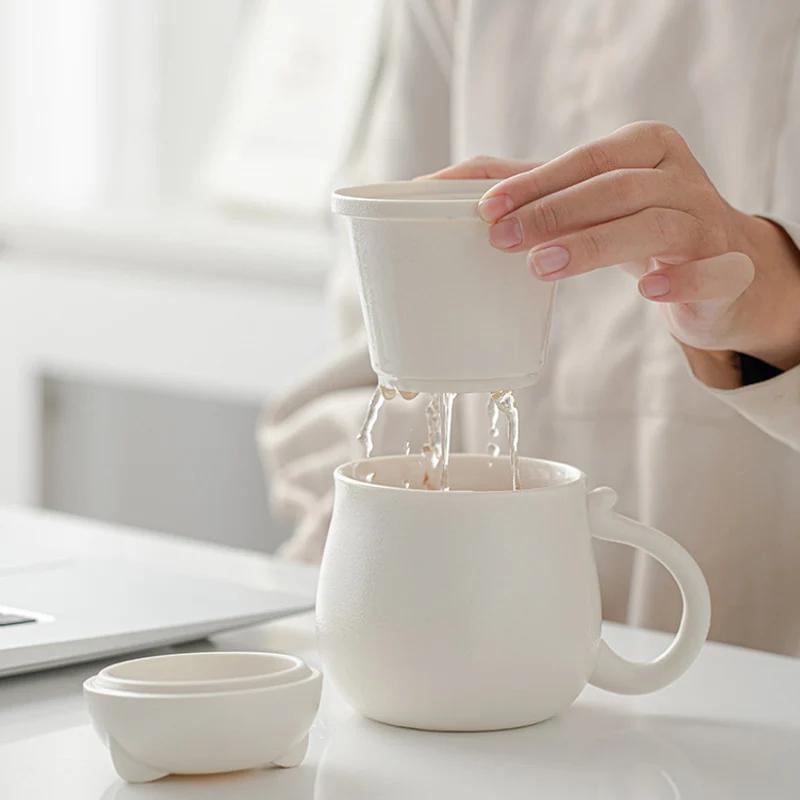 Lucky Cat Tea Separation Tea Cup Creative Water Cup Coffee Mug Drinking Ceramic Cup Office Mug with Lid Filter Drinkware Mugs