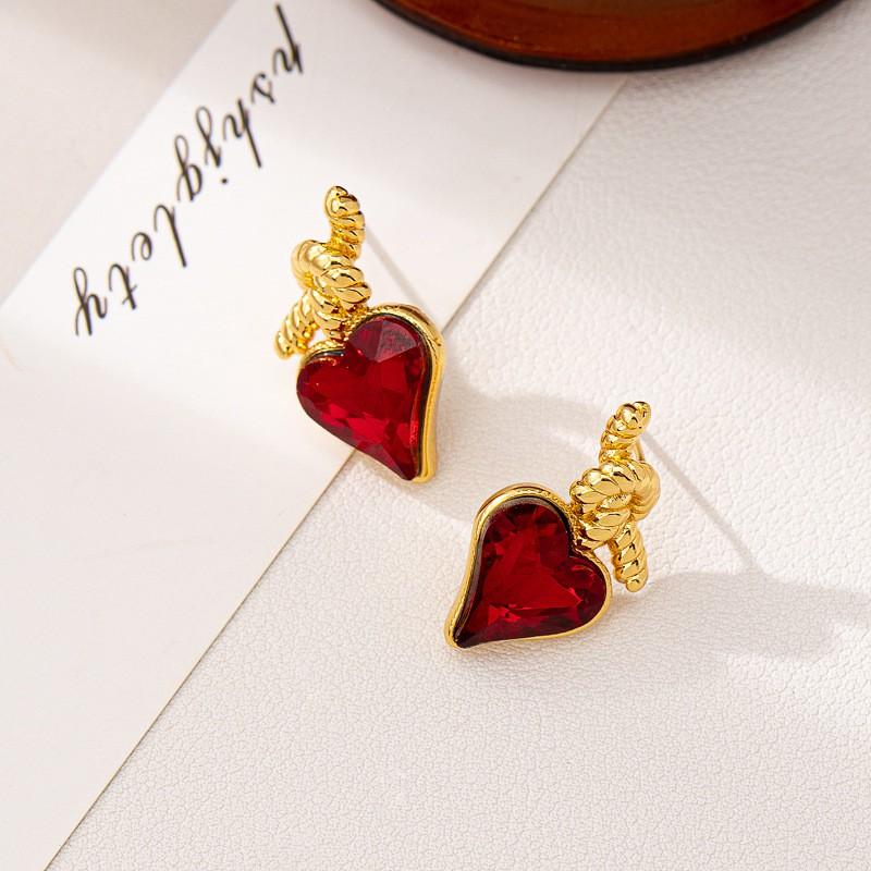 Elegant Purple Zircon Heart Stud Earrings Post Vintage Chic Womens Jewelry Red