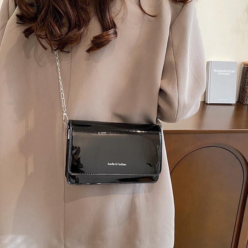 Trendy Chic Crossbody Bag Stylish Casual Square Design For Everyday Use In Black And Silver