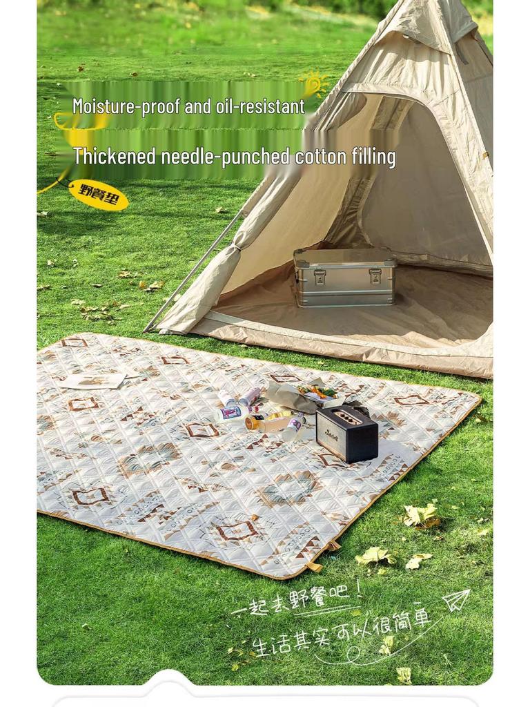 Waterproof Aluminum Foil Picnic Mat: Thick, Moisture-Proof, Foldable, Portable, Ideal for Camping and Outdoors