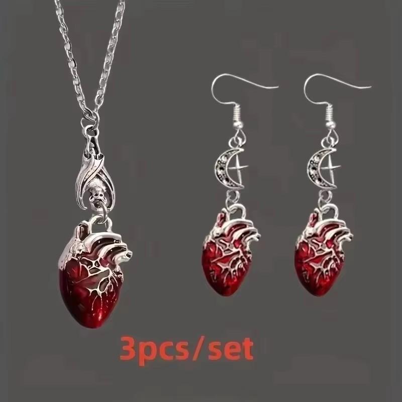 Gothic Vampire Bat Bloody Heart Pendant Necklace Fashionable Pagan Witch Jewelry Anatomy Heart Halloween Accessories Gift