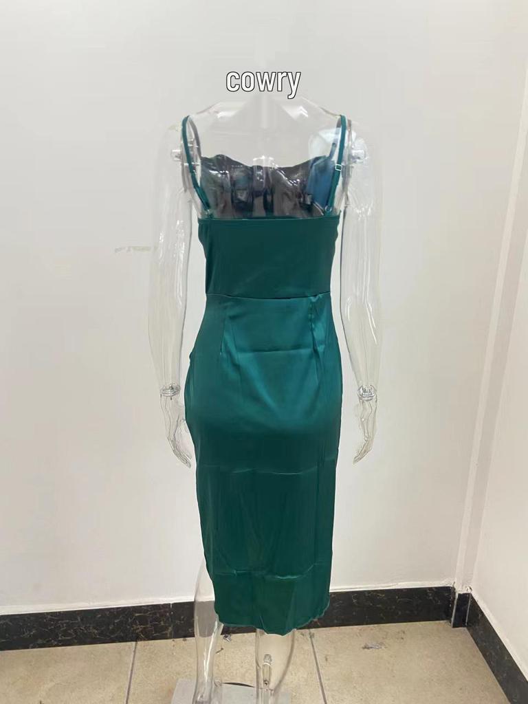 Abito Slimming Sottile Satinato Chic Europeo e Americano 2025 con Spallina Sexy