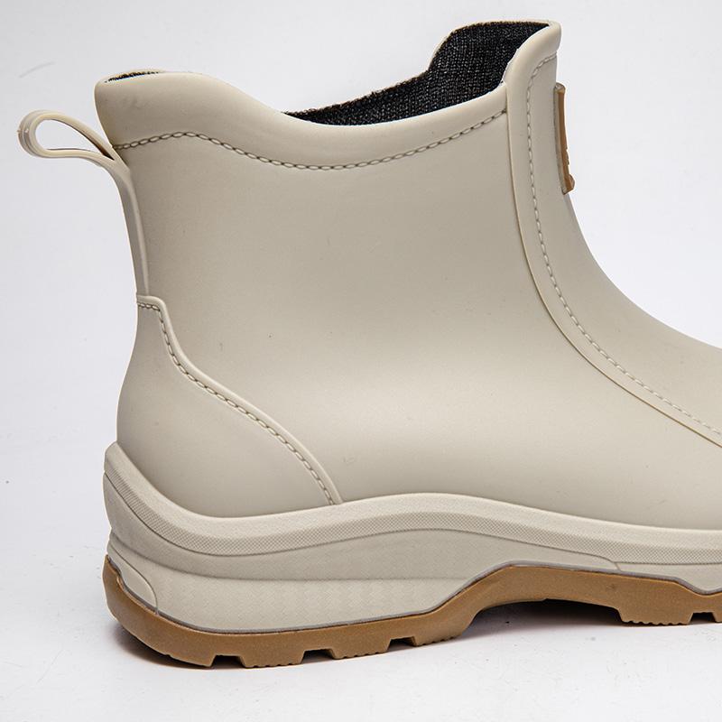 Style and Fashionable Short-cylinder Waterproof Fishing Rain Boots for Men with Thick Soles and Wear-resistant Water Shoes
