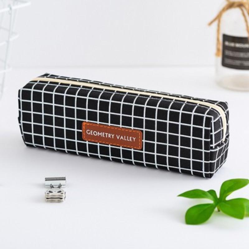 Canvas Pencil Case Aesthetic Geometric Pattern Smooth Sturdy Zipper Portable Large Capacity for Office Workers Stationery Organizer