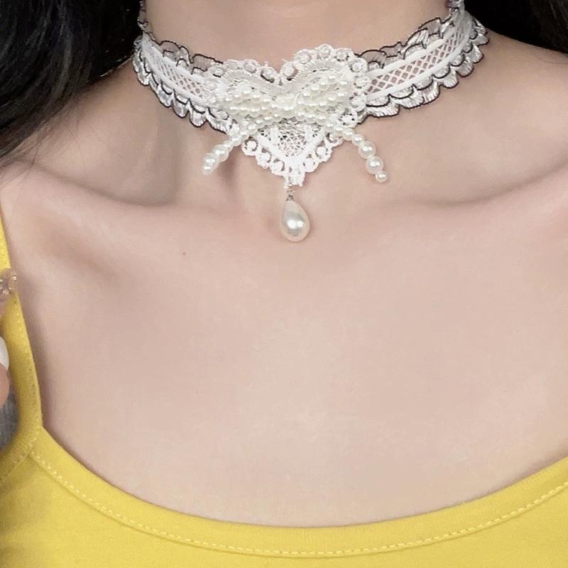 French Pearl Bow Lace Heart Necklace for Women Fabric Hollow Pendant Collarbone Chain Elegant High-End Lolita Dress Accessories
