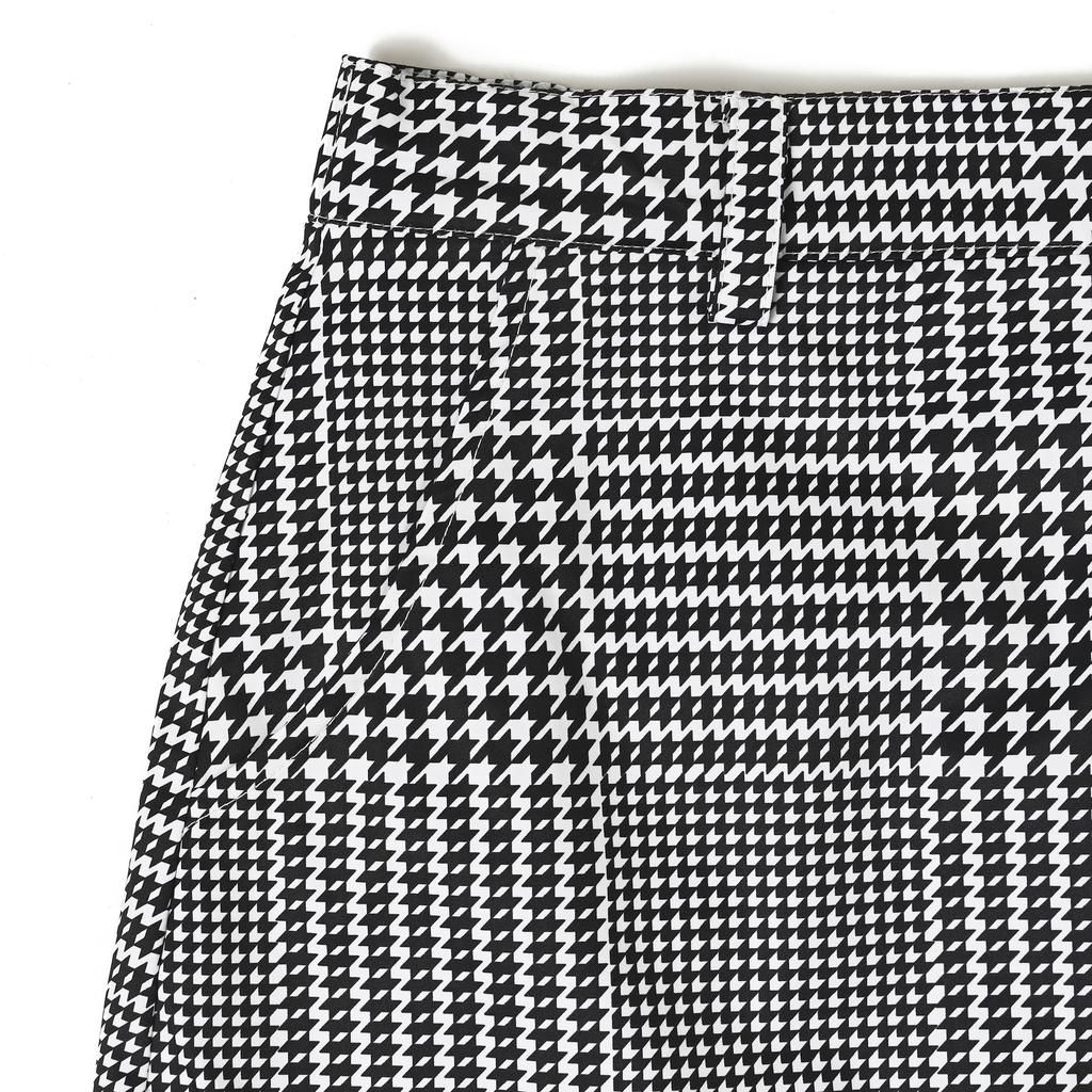 Delsol 7888 Lehká kostkovaná golfová sukně Delsol Lehká nadměrná velikost 4L Kostkovaná sukně, Dámské oblečení, Golf, Jarní/letní sukně, Polyester, M, L,