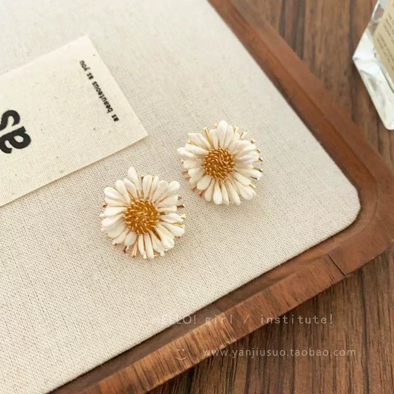 Color Dopamine Earrings, Sweet Super Fairy Temperament, Simple Personality and High Value Niche Earrings