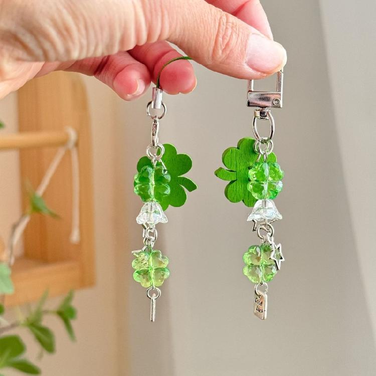 High Quality Beaded Clovers Keychain Sturdy Phone Pendant Phone Charm Accessory for Personalizing Your Phone or Bag