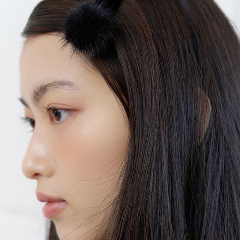 FANTASTIC PLANET velvet mink hair pin
