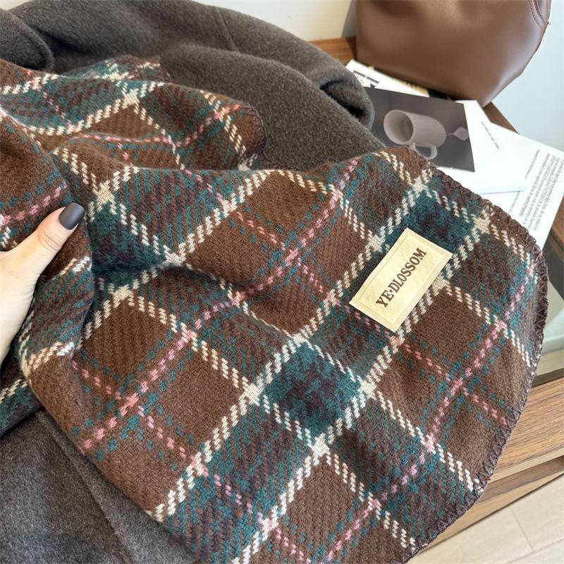 Autumn and winter warm scarf British Christmas plaid red scarf for couples and couples to increase shawl scarf