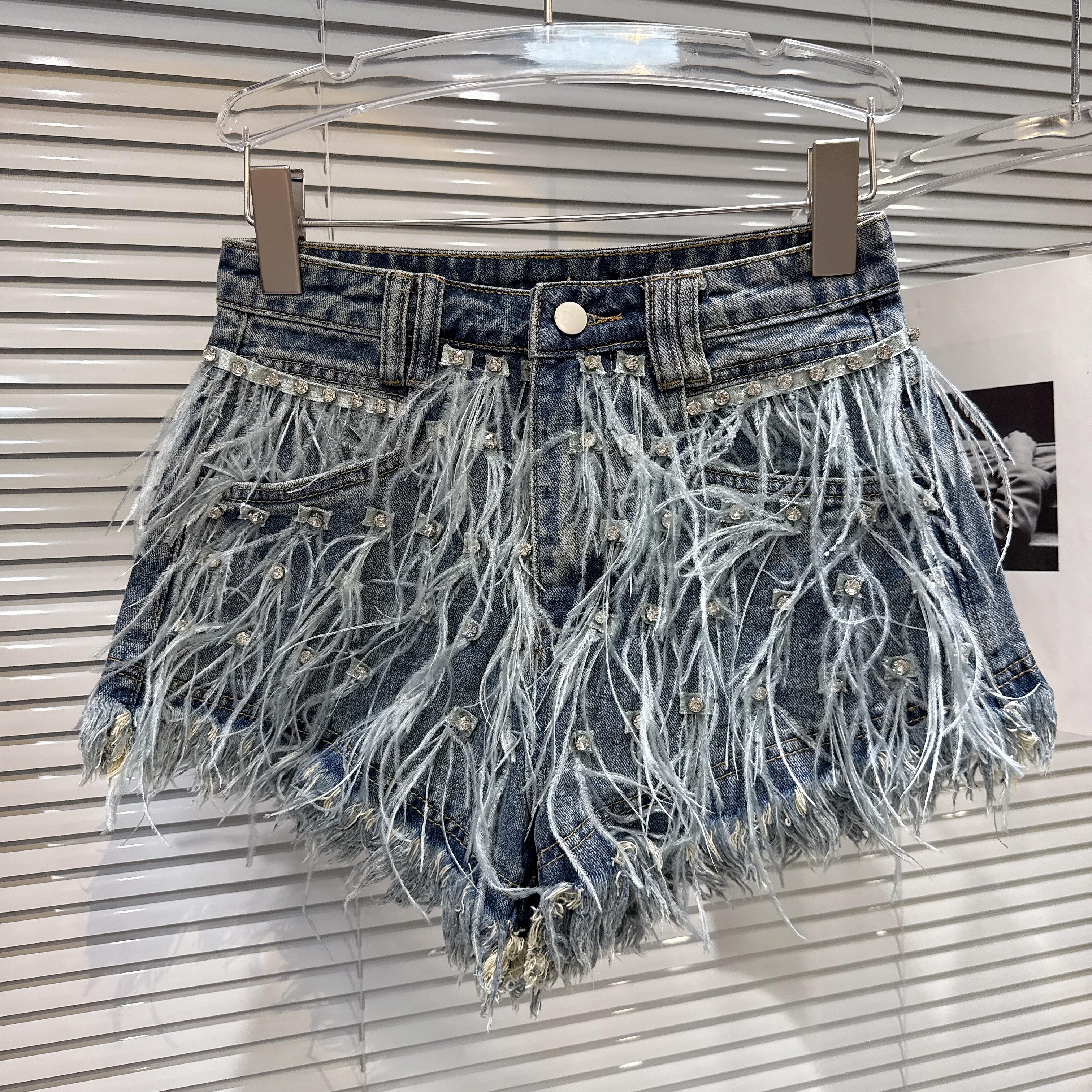 Thailand tide brand autumn new street cool spicy heavy industry rivet denim jacket + feather beaded shorts set S