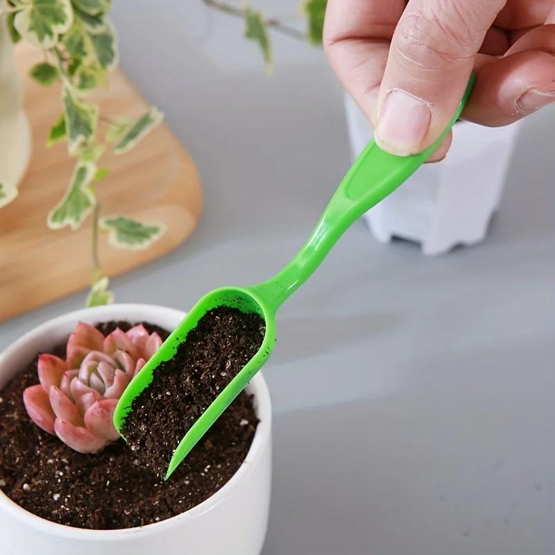 4Pcs/Set of Gardening Tools in Random Colors Including Planting Tools Bucket Shovel Seedling Lifter, Essential Gardening Gadgets Succulent Tools