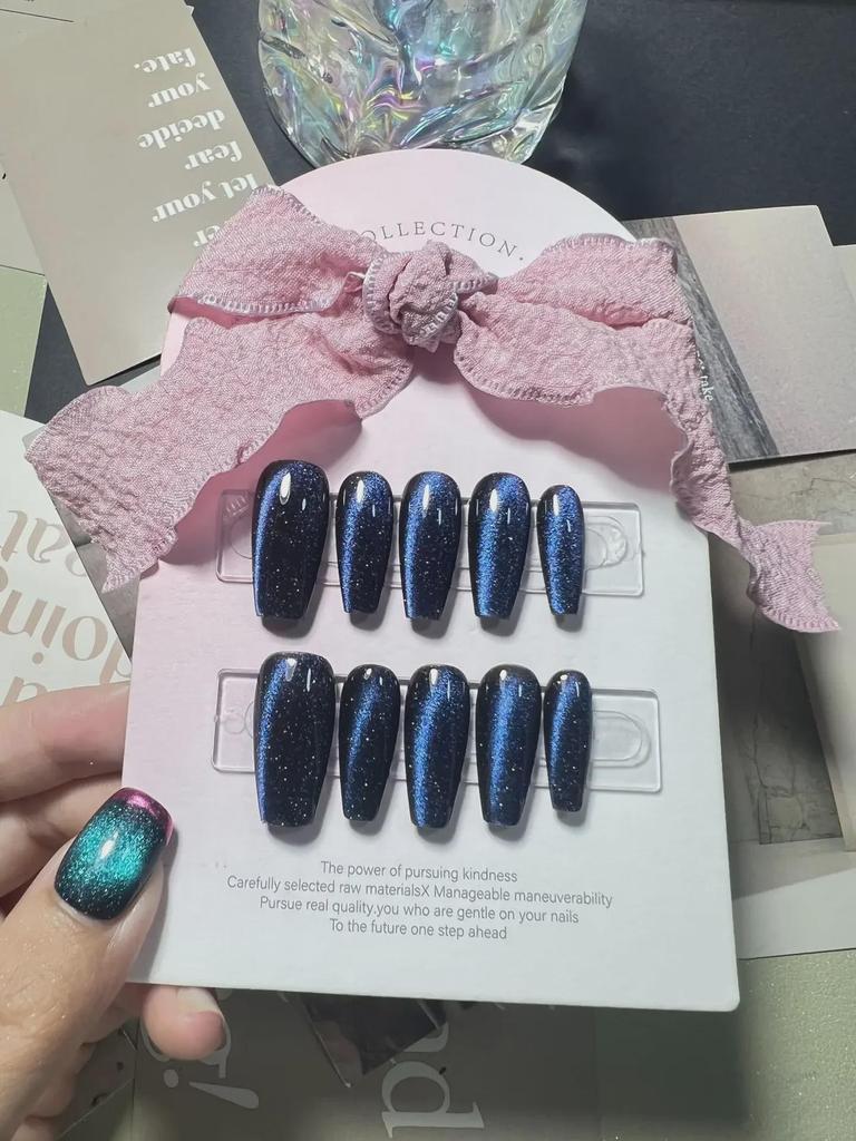 Handcrafted Aurora Starry Sky Cat-Eye Nails: European & American Style, Long, Elegant, with Whitening Light Therapy Effect.
