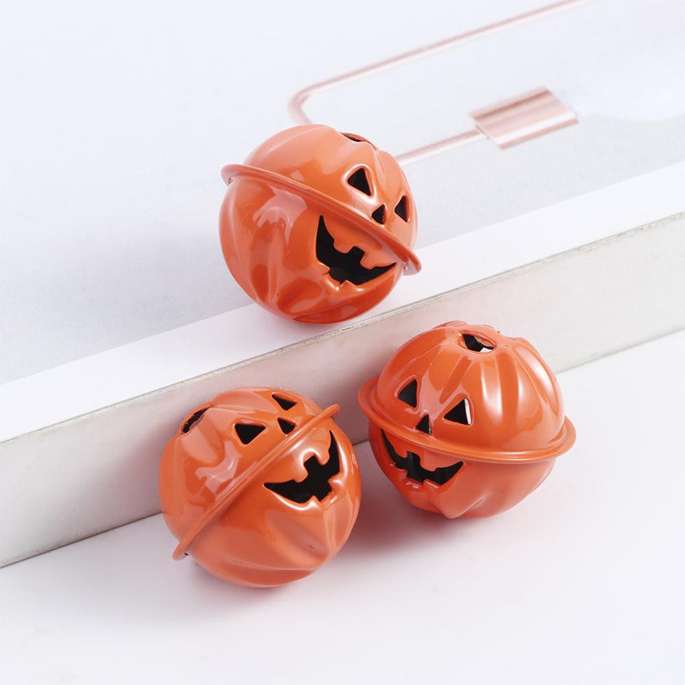 Ornaments Pumpkin Head Shape Wind Chime Material Pumpkin Bells Halloween Decor Kid Gift Metal Bell