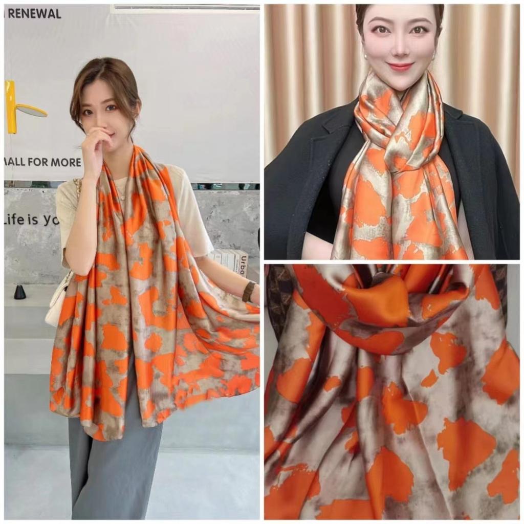 Frühling/Sommer Neuer Seidenschal für Damen, 90 x 180 cm, quadratischer Schal aus künstlichem Seidentwill, modisch bedruckt, großer quadratischer Schal, professioneller Schal