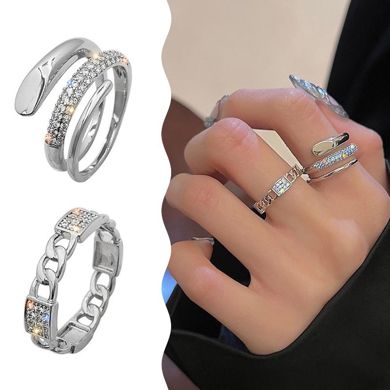 

Sliver Color Geometric Winding Open Rings For Women Men Y2K Exquisite Shiny Crystal Personality Finger Ring Jewelry Party Gift