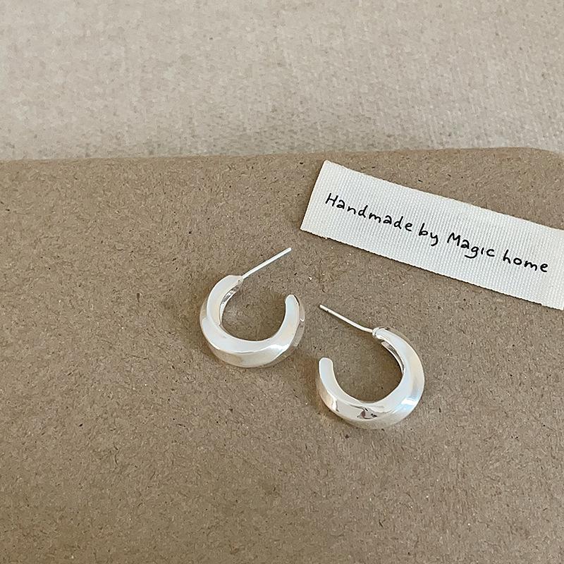 

Нишевый дизайн Sense Distorted Glossy C-Ring серьги-гвоздики женские простые индивидуальные модные темпераментные трендовые универсальные серьги