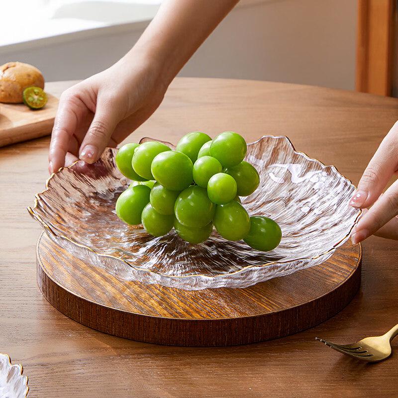Elegant Crystal Glass Fruit Plate
