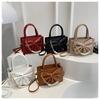 Elegant Pleated Bow Design PU Shoulder Bags for Women Solid Color Pearl Chain Ladies Crossbody Bag Simple Female Square Handbags