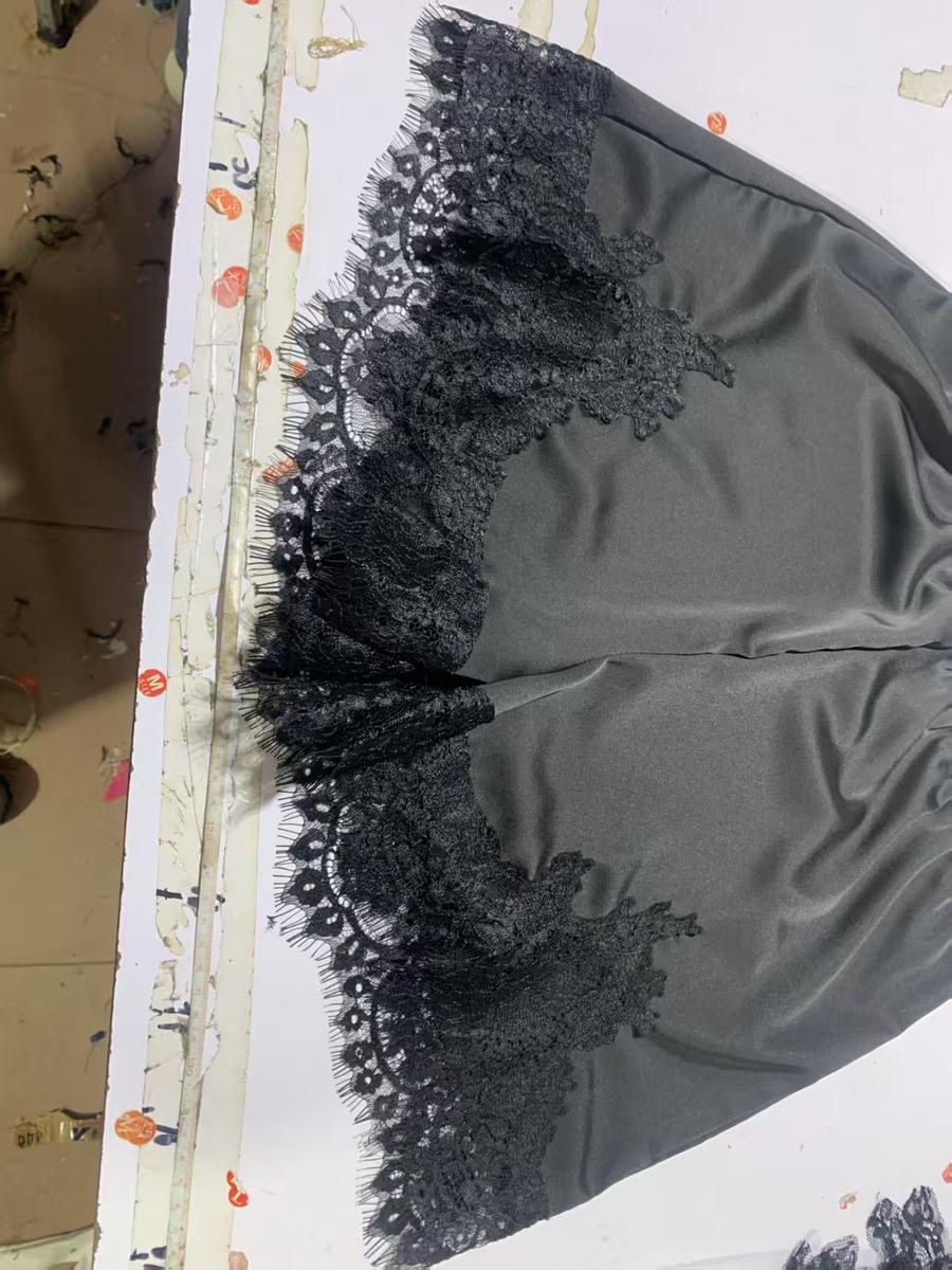 

Autumn New Lace Trim Wide-Leg Shorts Design Elegant Fashion Casual Short Sleeve Commute L чорний