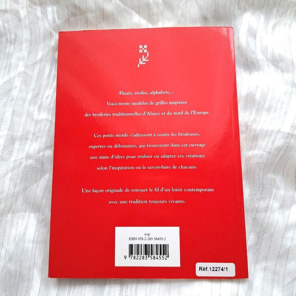 [USED] Le Rouge traditional cross stitch pattern collection, foreign books