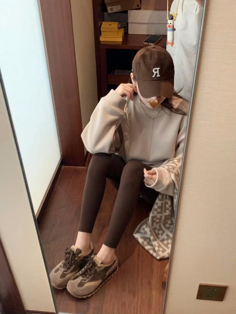 

Cowhide version shoes~ versatile leather thick baseplate shoes women s color matching casual sports shoes German training shoes Forrest Gump shoes l 40