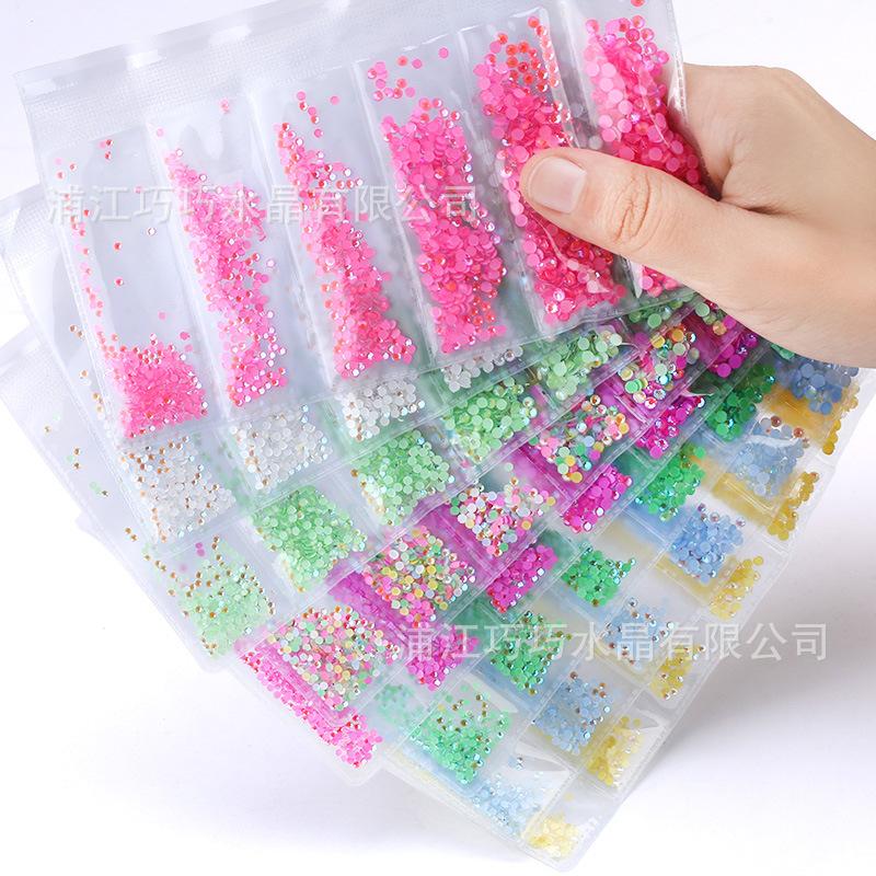 Internet Celebrity Luminous Manicure Diamond Fluorescent Rhinestone Mixed Multi-Size Packaging Diy Accessories 8 Colors Optional
