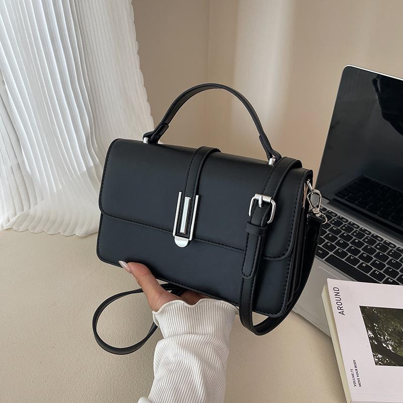 Women's bag new women's bag shoulder bag mother bag mother-in-law versatile atmosphere portable oblique span bag