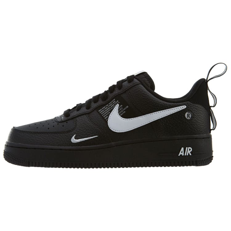 Nike Air Force 1 07 LV8