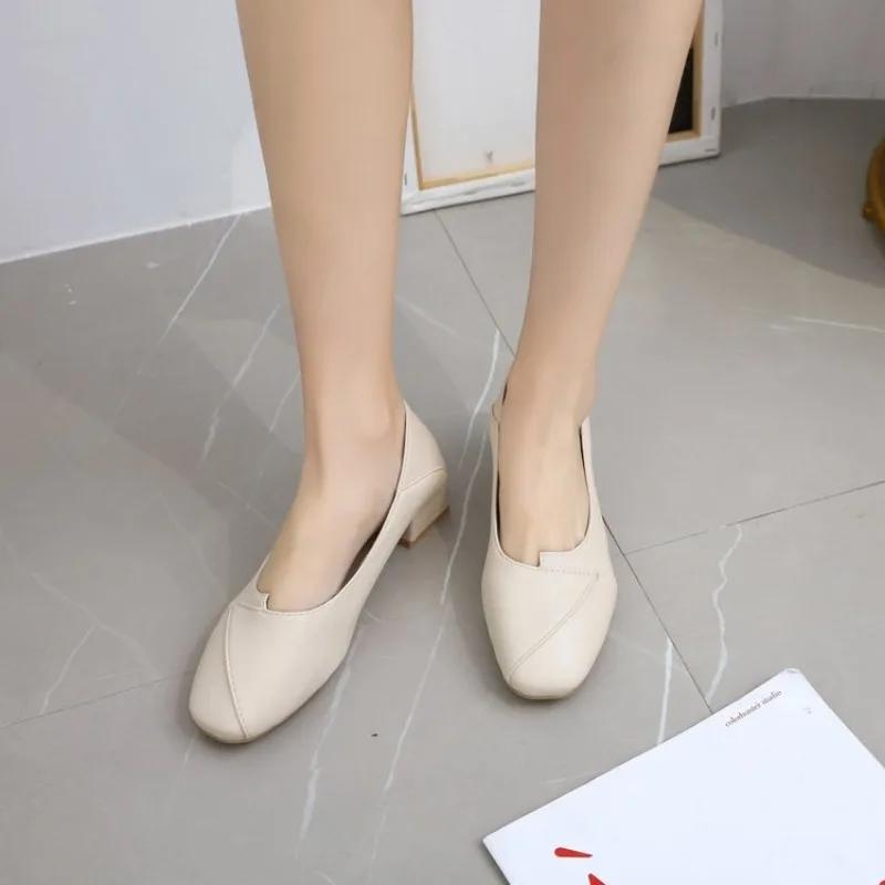 Mote Kvinners Nye 2024 Vår Allsidige Høyhælssko Svarte Myk Såle Jobbsko Enkel Sko Stil Tykk Såle Spiss Tå