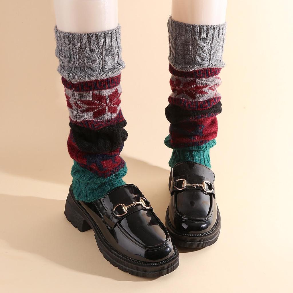 Reindeer Snowflake Knit Leg Warmers: Cozy Wool Knee Pads & Scrunch Socks for Autumn/Winter