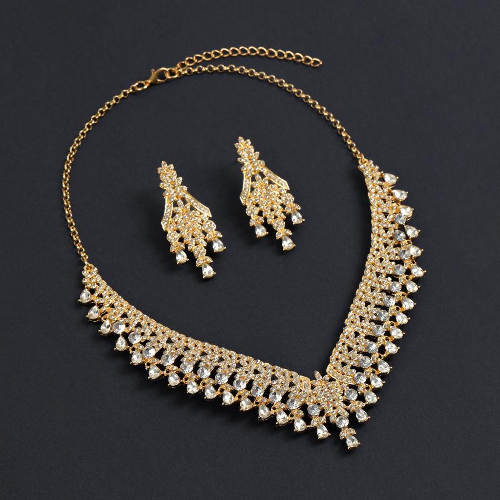 Exquisite European and American Full Diamond Necklace and Earrings Set: Elegant, Versatile Evening Wear with High-End Niche Design