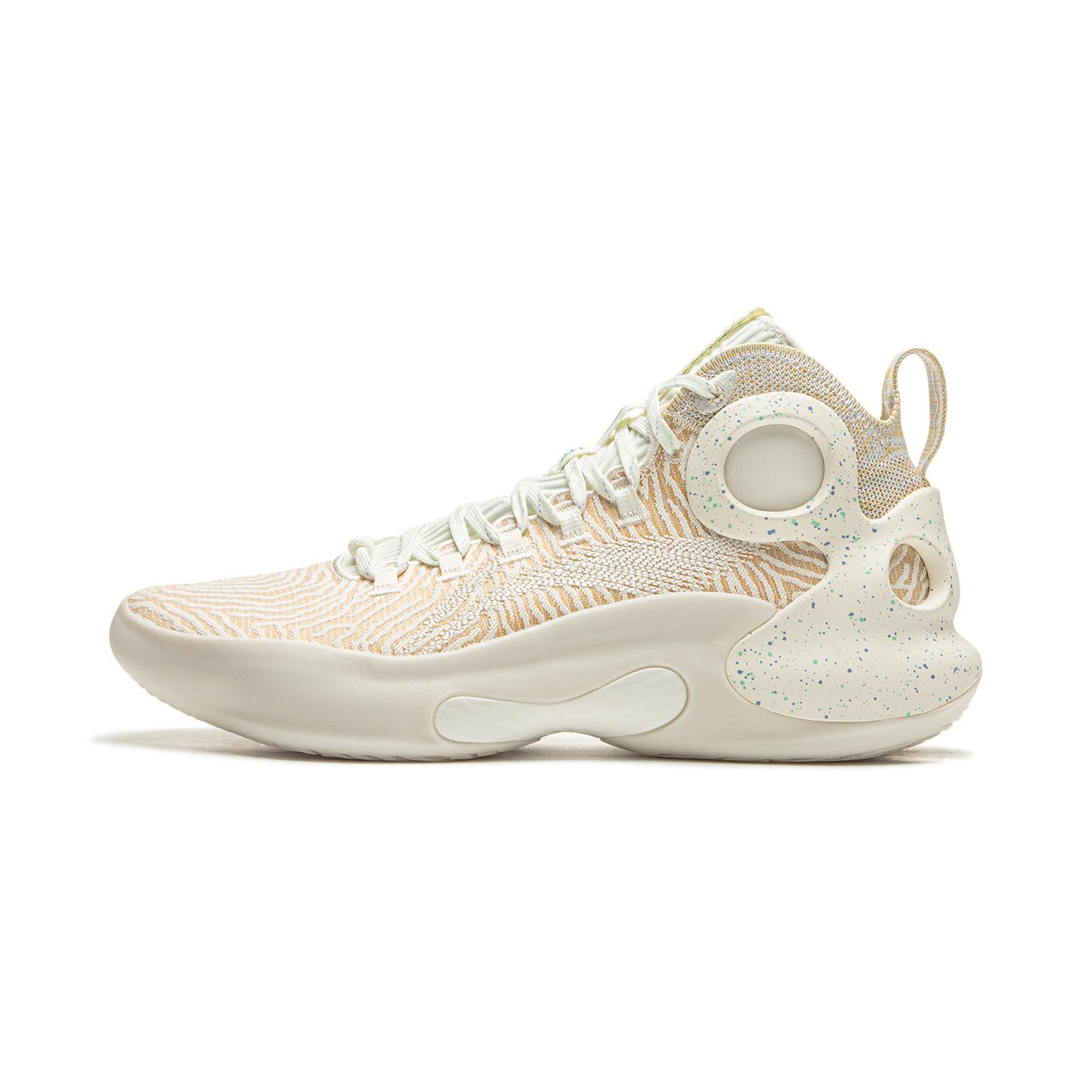 

LiNing Charming ULTRA Anti Slip Wear Resistant Mid Top Basketball Shoes Men s Champagne White 42
