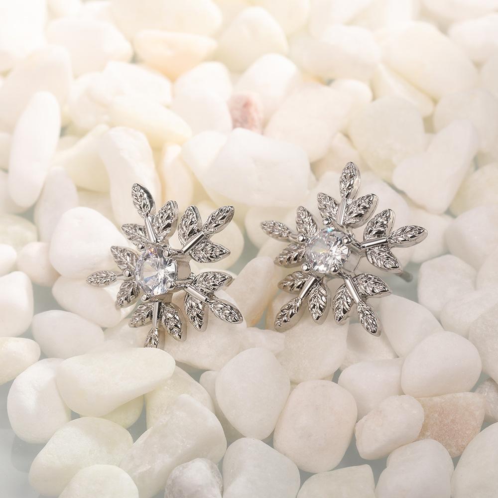Silver Plated Leaf Snowflake CZ Stud Earrings, Sparkling Nature-Inspired Crystal Studs for Women