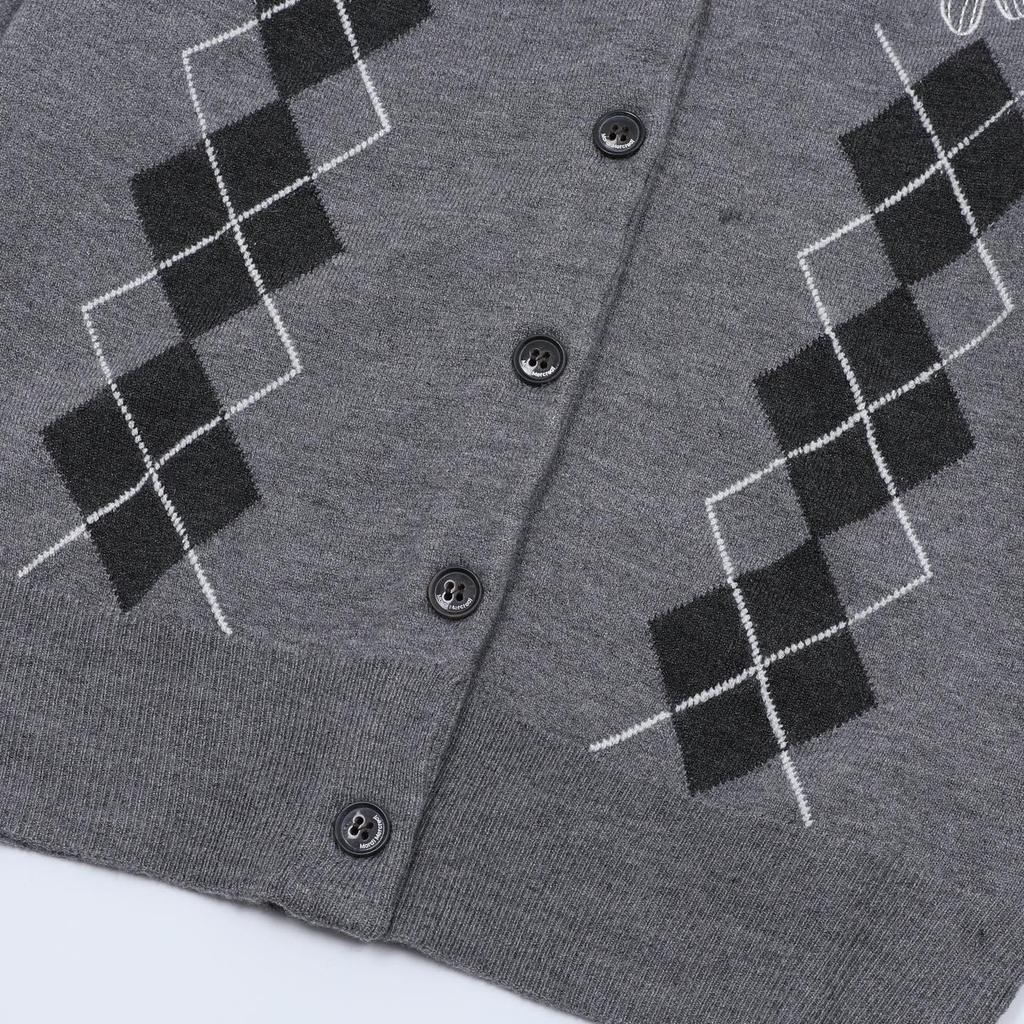 Korean Niche Old Money Logo Embroidery Plaid Knitwear - Single-Breasted Long Sleeve