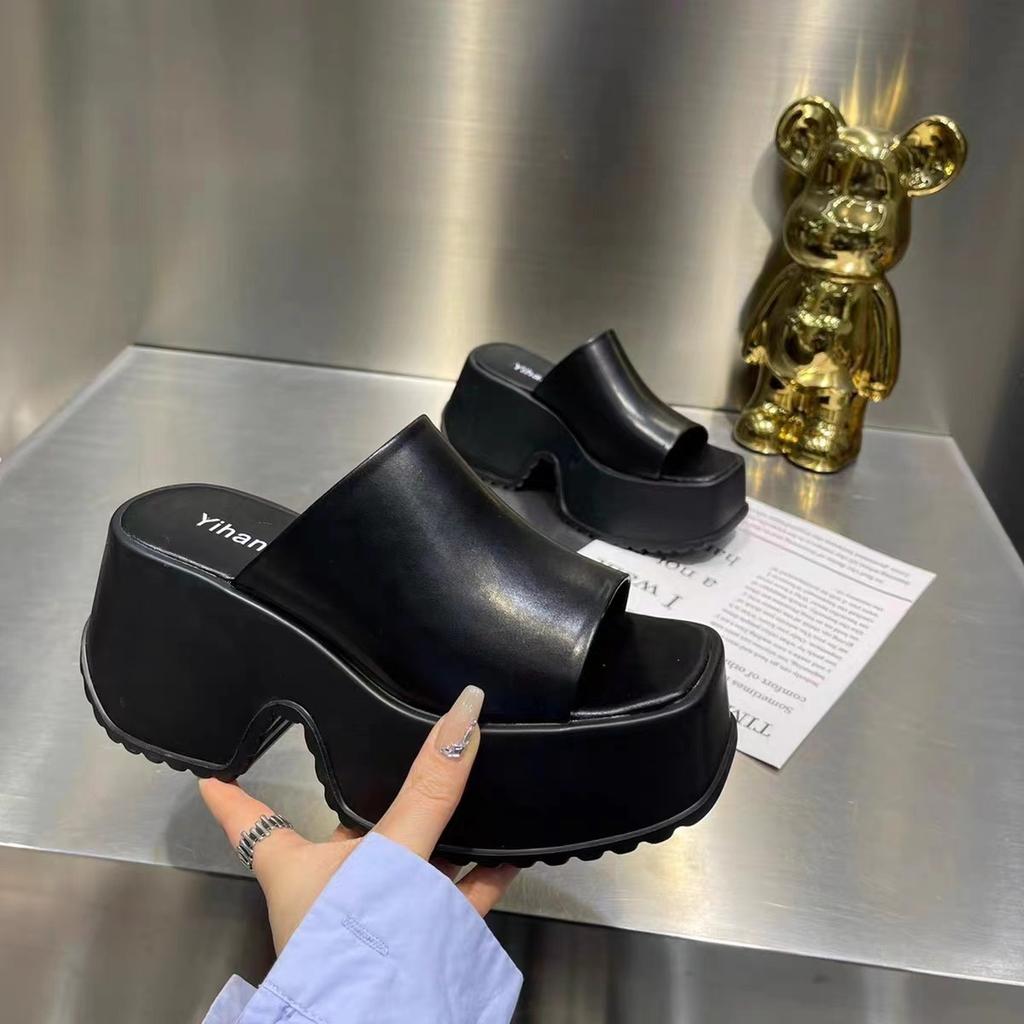 Muffin Heightening One-word Slippers Leisure Commuter Beach Sandals