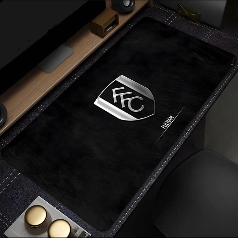 Fulham Football Crest Mouse Pad, Rubber Base, Mouse Pad for Gamers and Office Use, Gaming Desk , Easy To Clean Mat Christmas fan gifts